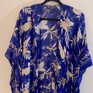America Eagle Outfitters Blue Floral Kimono O/S